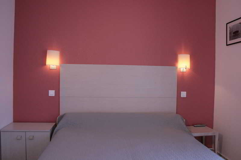 Hotel De Perros, The Originals Boutique Kültér fotó