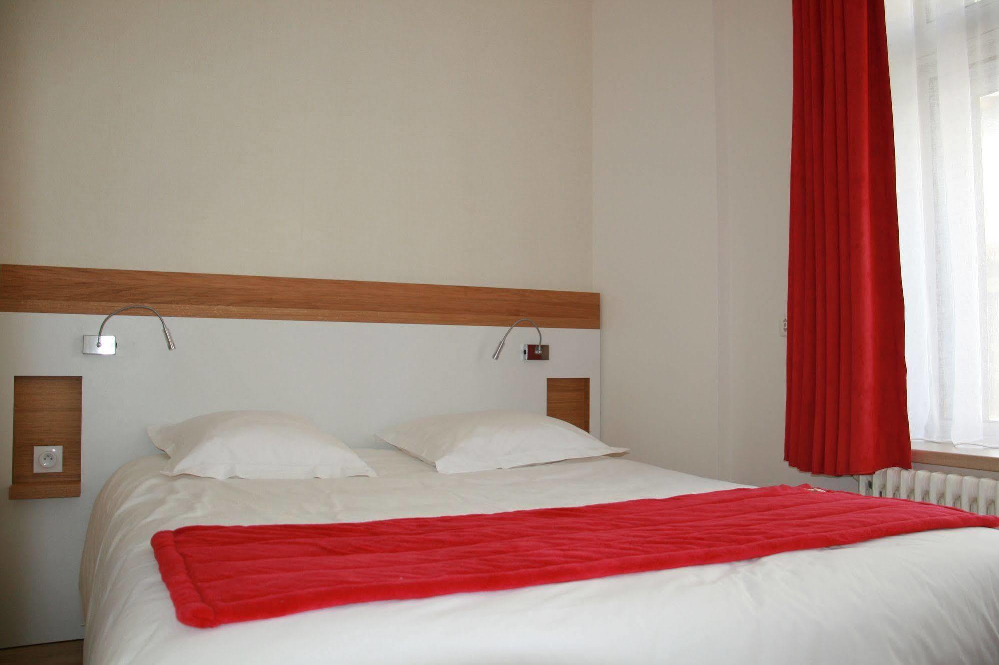 Hotel De Perros, The Originals Boutique Kültér fotó